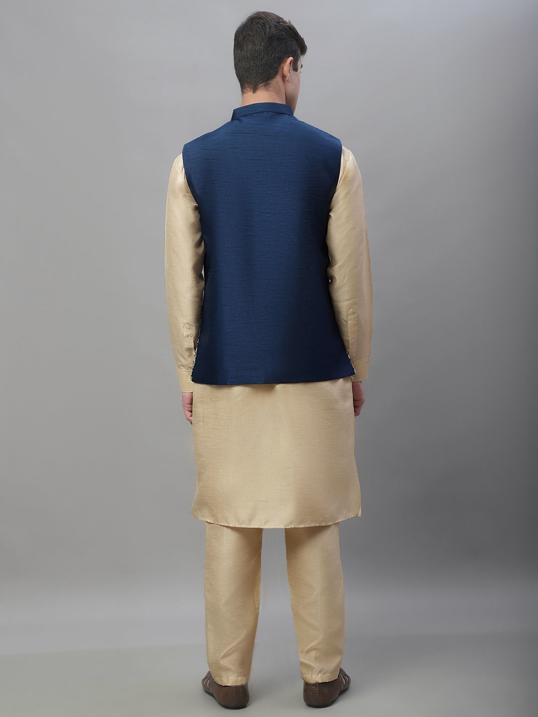 Solid Kurta Pyjama with Embroidered Nehru Jacket ( ANMKPWC 110G 7001Blue )