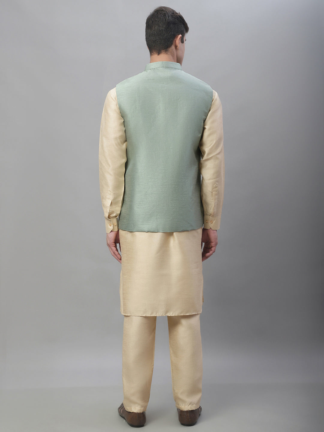 Solid Kurta Pyjama with Embroidered Nehru Jacket ( ANMKPWC 110G 7001Pista )