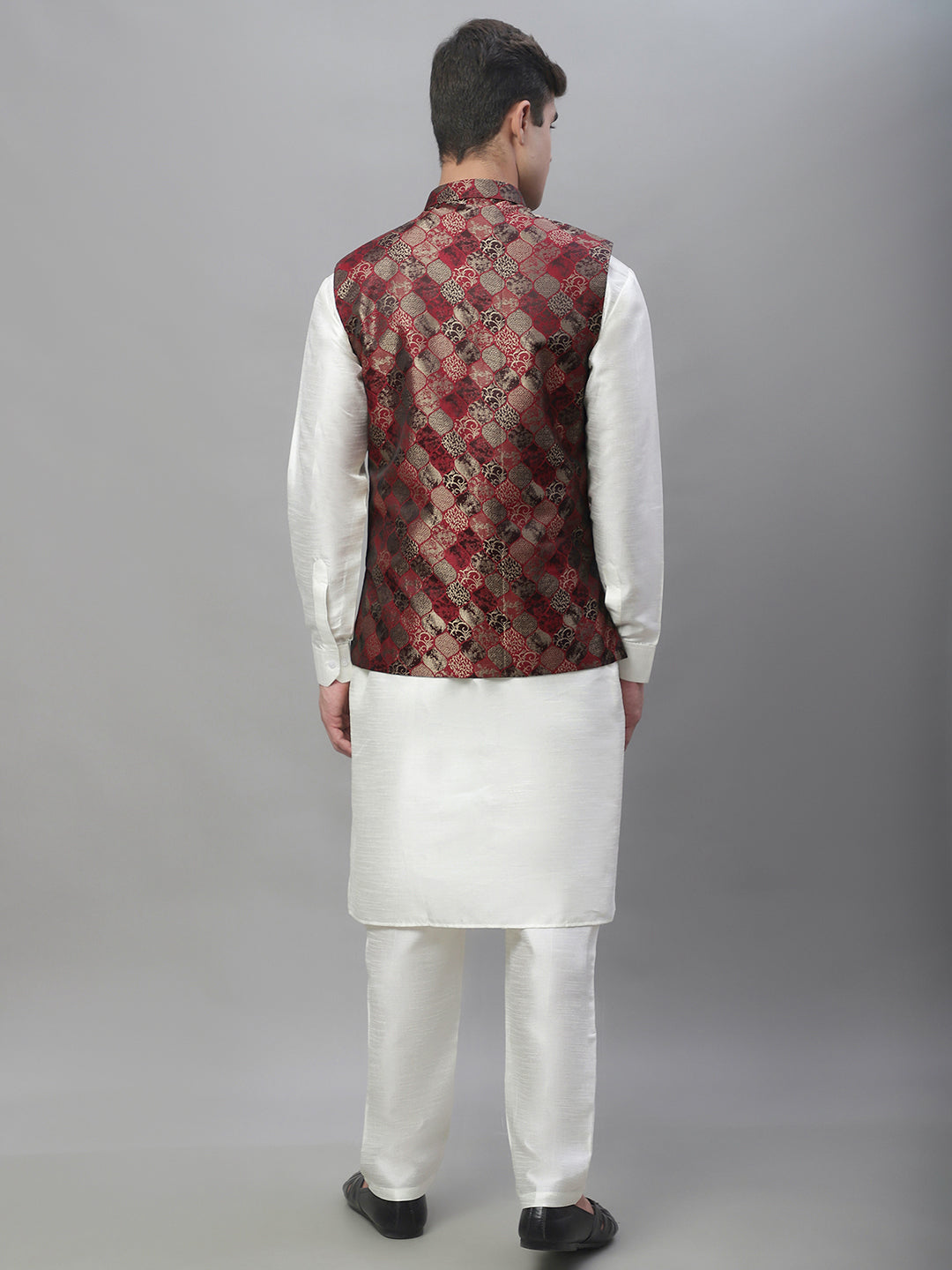 Solid Kurta Pyjama with Woven Design Nehru Jacket ( ANMKPWC 110W 7002Maroon )