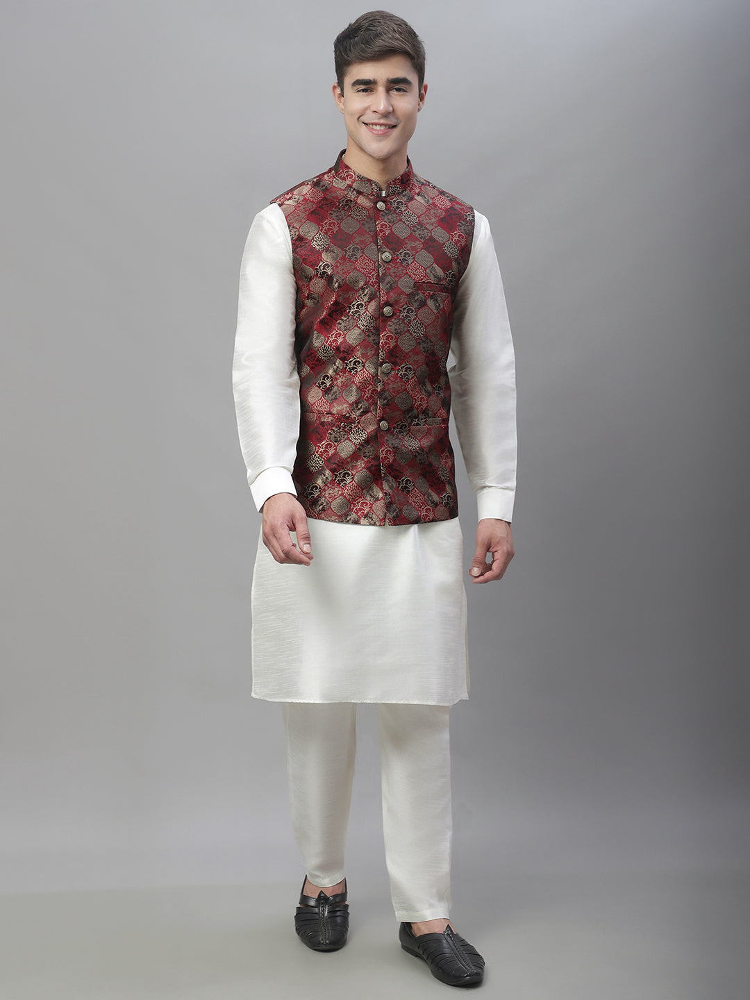 Solid Kurta Pyjama with Woven Design Nehru Jacket ( ANMKPWC 110W 7002Maroon )