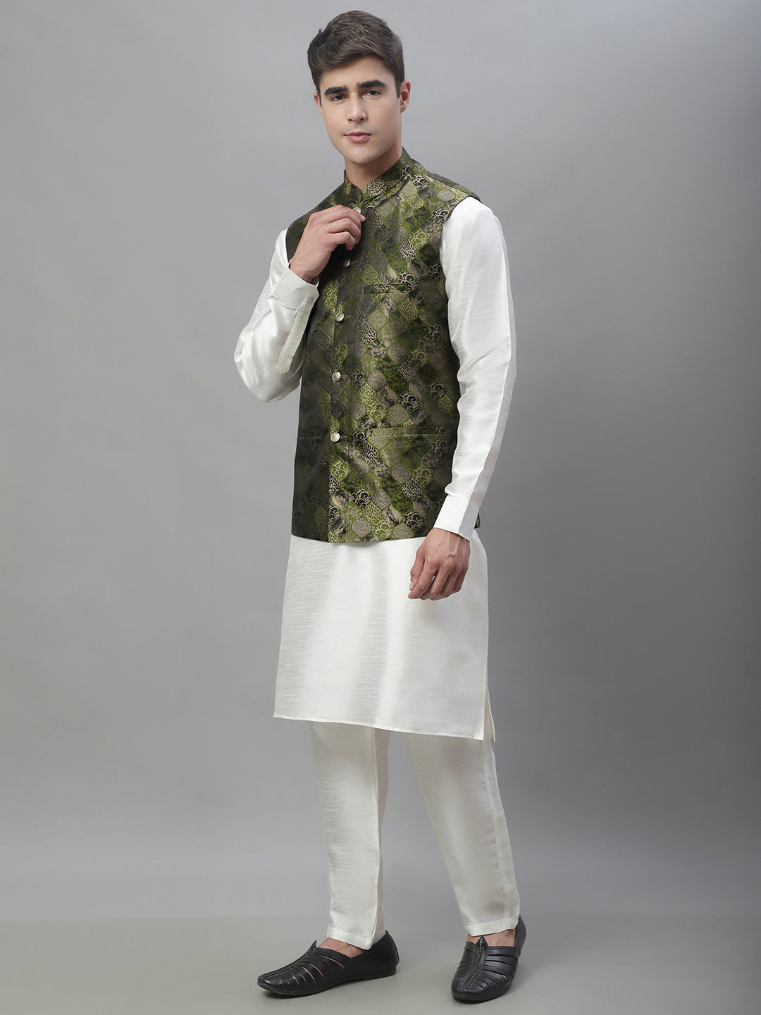 Solid Kurta Pyjama with Woven Design Nehru Jacket ( ANMKPWC 110W 7002Olive )