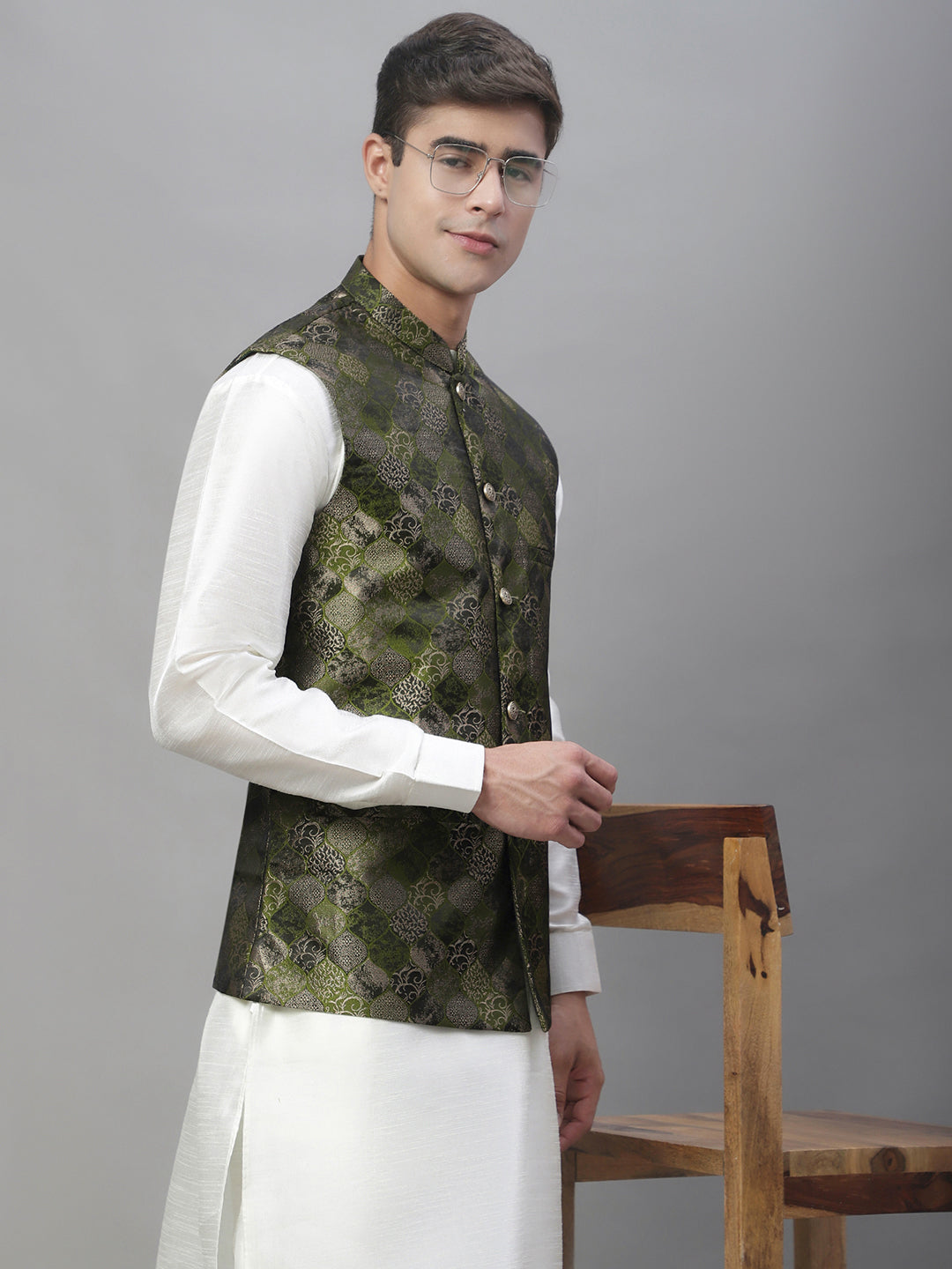 Solid Kurta Pyjama with Woven Design Nehru Jacket ( ANMKPWC 110W 7002Olive )
