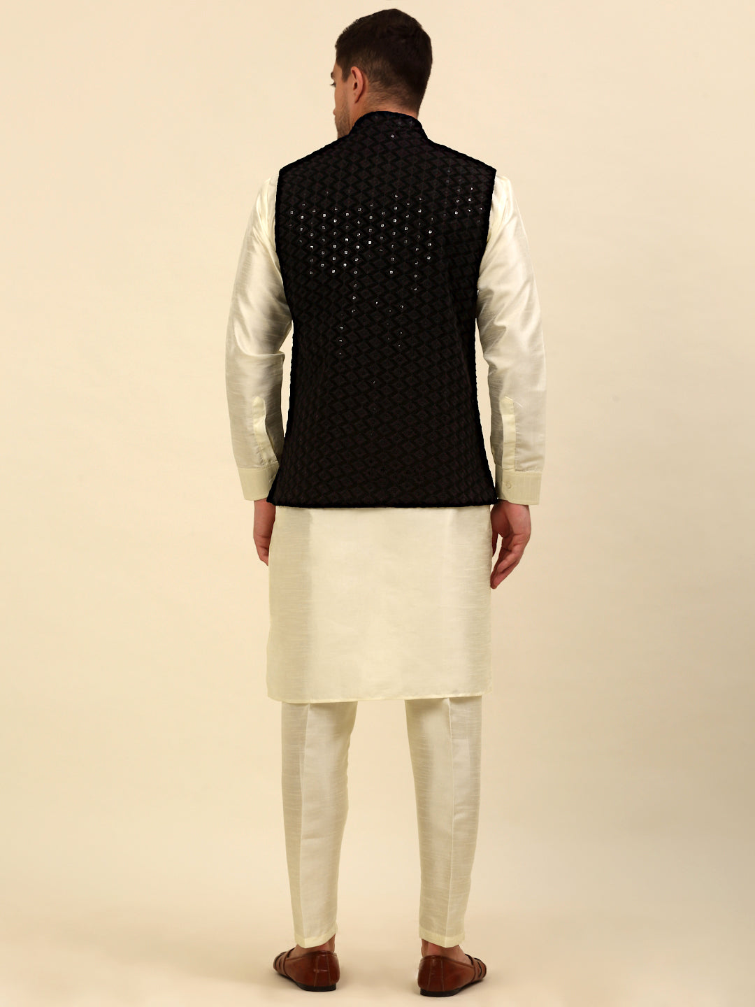 Embroidered and Sequin Nehru Jacket With Solid Kurta Pyjama ( ANMKPWC 110W 7004Black )