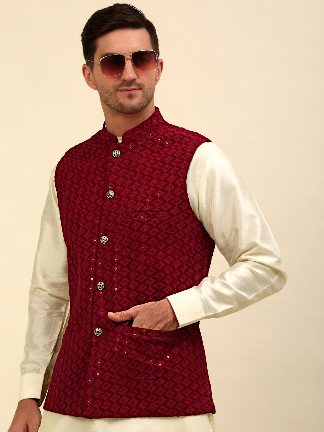 Embroidered and Sequin Nehru Jacket With Solid Kurta Pyjama ( ANMKPWC 110W 7004Maroon )