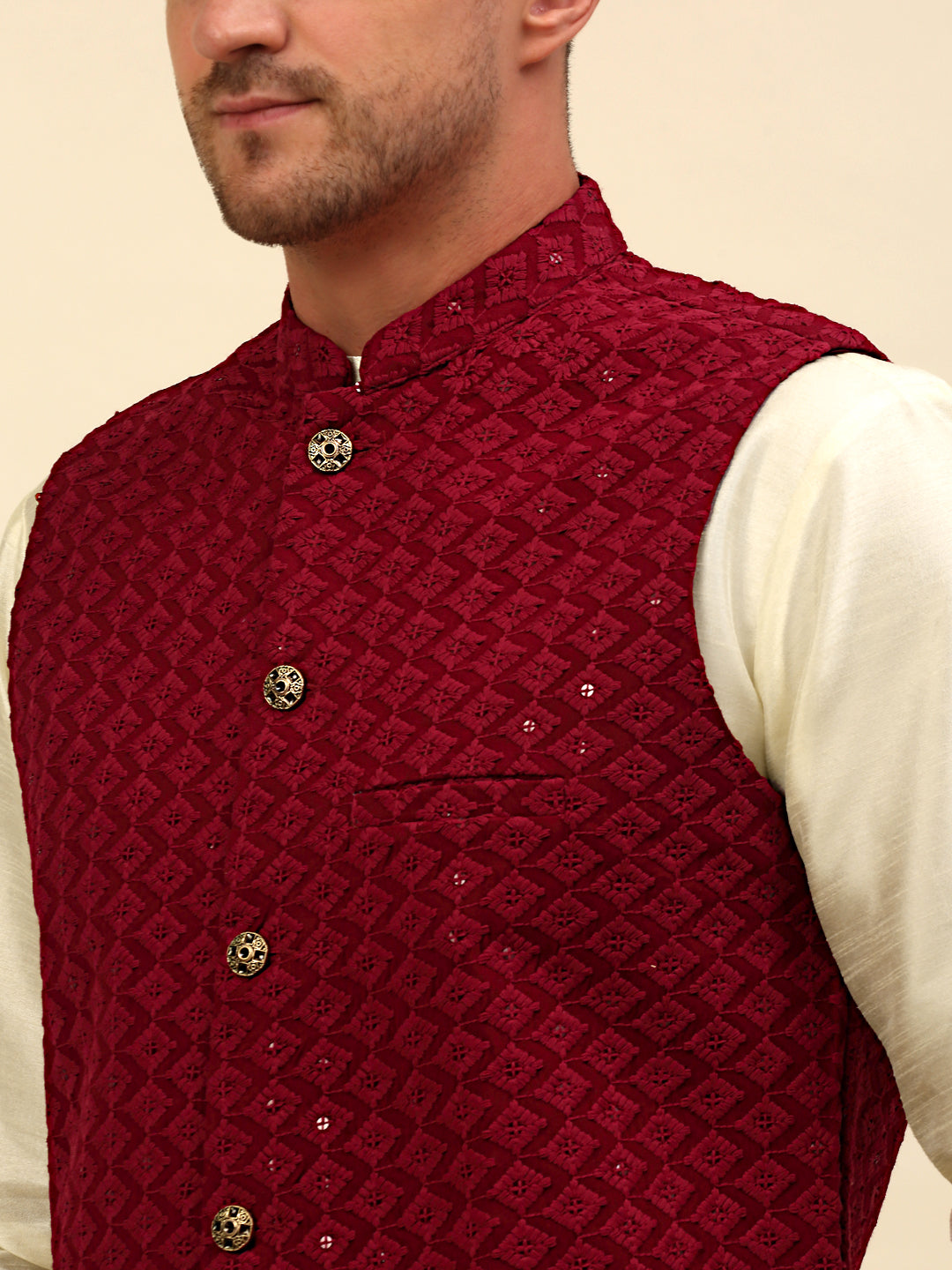 Embroidered and Sequin Nehru Jacket With Solid Kurta Pyjama ( ANMKPWC 110W 7004Maroon )