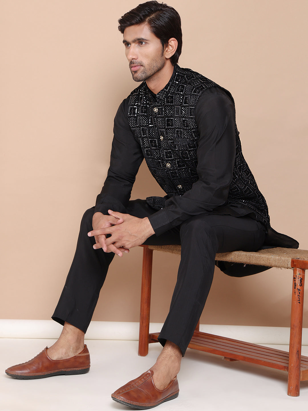 Men's Velvet Nehru Jacket With Solid Kurta Pyjama ( ANMKPWC 592B 7017Black )