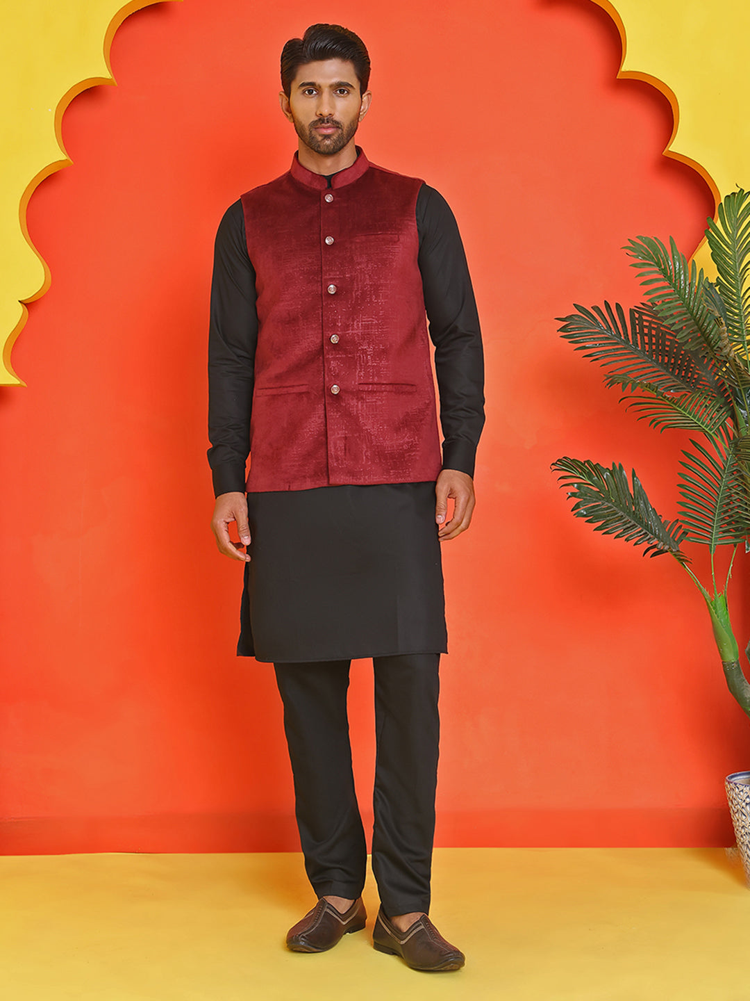 Men's Velvet Nehru Jacket With Solid Kurta Pyjama ( ANMKKPWC 592B 7022Maroon )