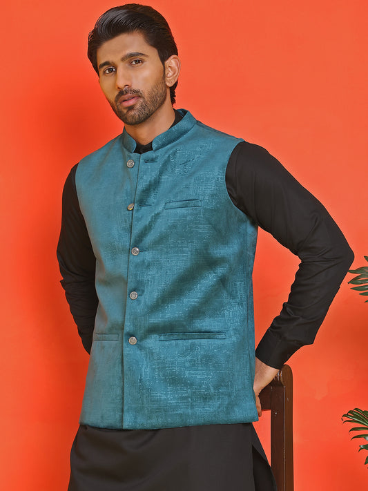 Men's Velvet Nehru Jacket With Solid Kurta Pyjama ( ANMKKPWC 592B 7022Peacock )