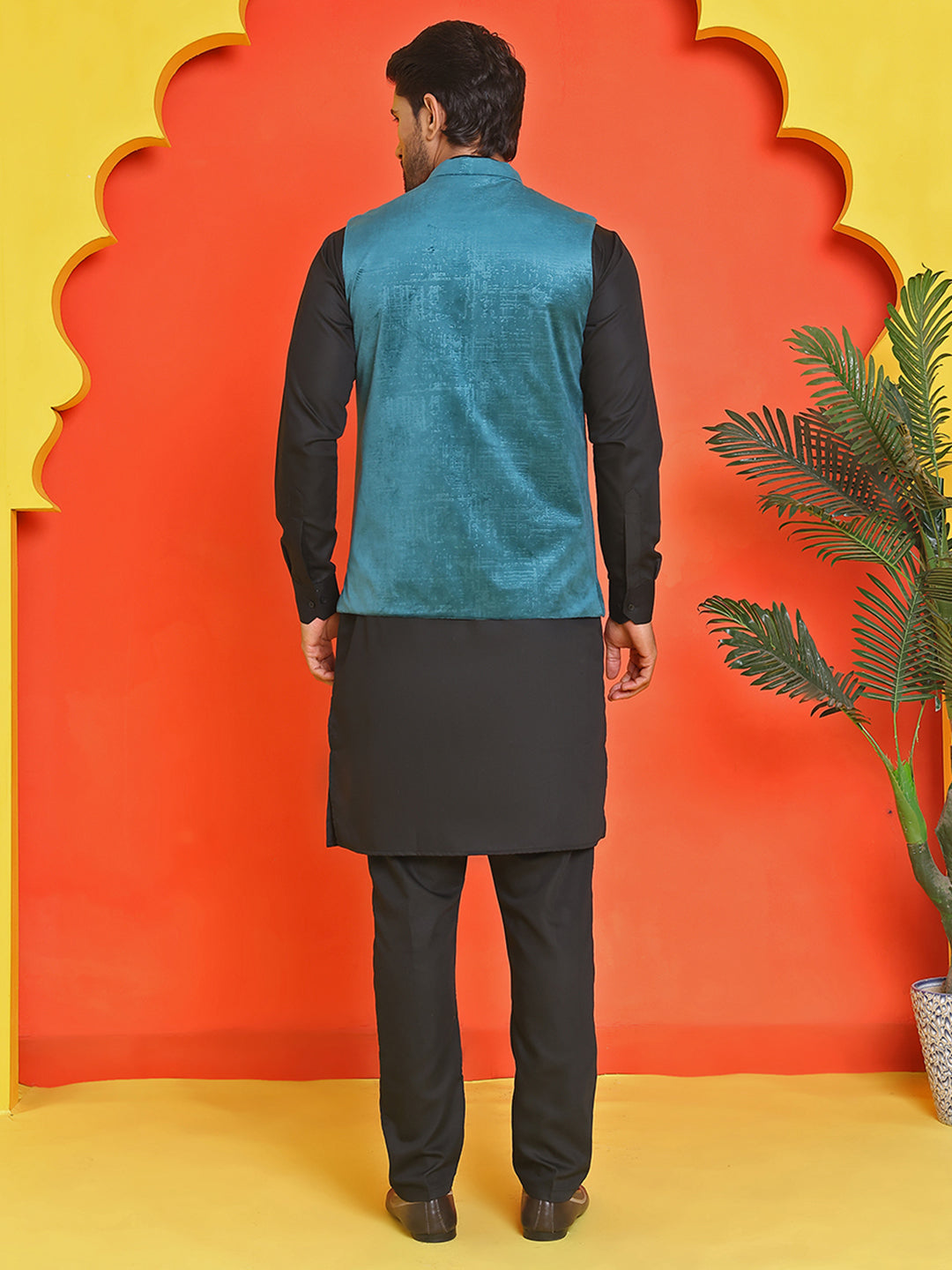 Men's Velvet Nehru Jacket With Solid Kurta Pyjama ( ANMKKPWC 592B 7022Peacock )