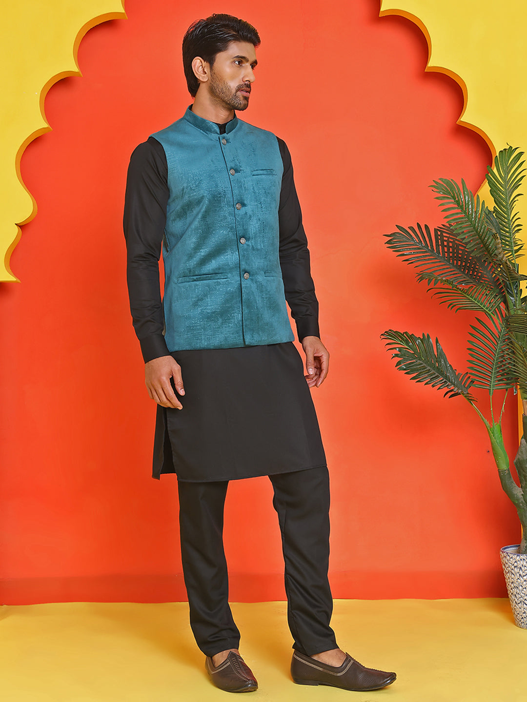 Men's Velvet Nehru Jacket With Solid Kurta Pyjama ( ANMKKPWC 592B 7022Peacock )