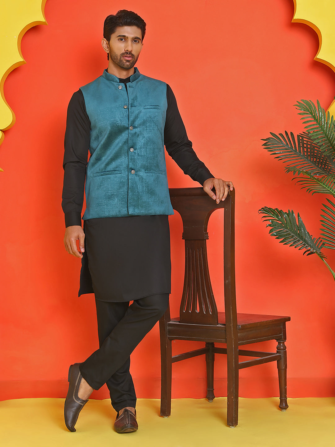 Men's Velvet Nehru Jacket With Solid Kurta Pyjama ( ANMKKPWC 592B 7022Peacock )
