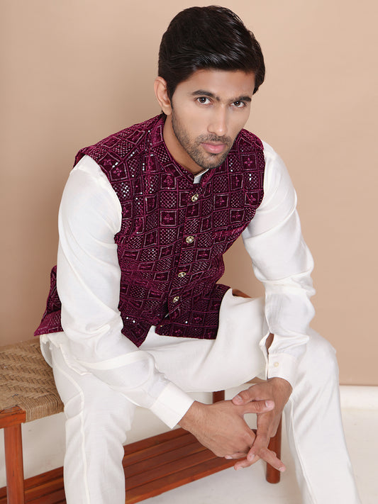 Men's Velvet Nehru Jacket With Solid Kurta Pyjama ( ANMKPWC 592W 7017Purple )