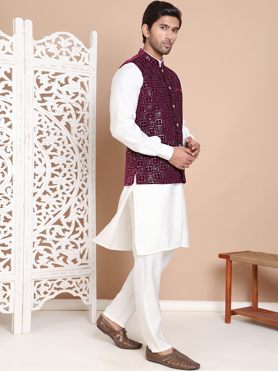 Men's Velvet Nehru Jacket With Solid Kurta Pyjama ( ANMKPWC 592W 7017Purple )