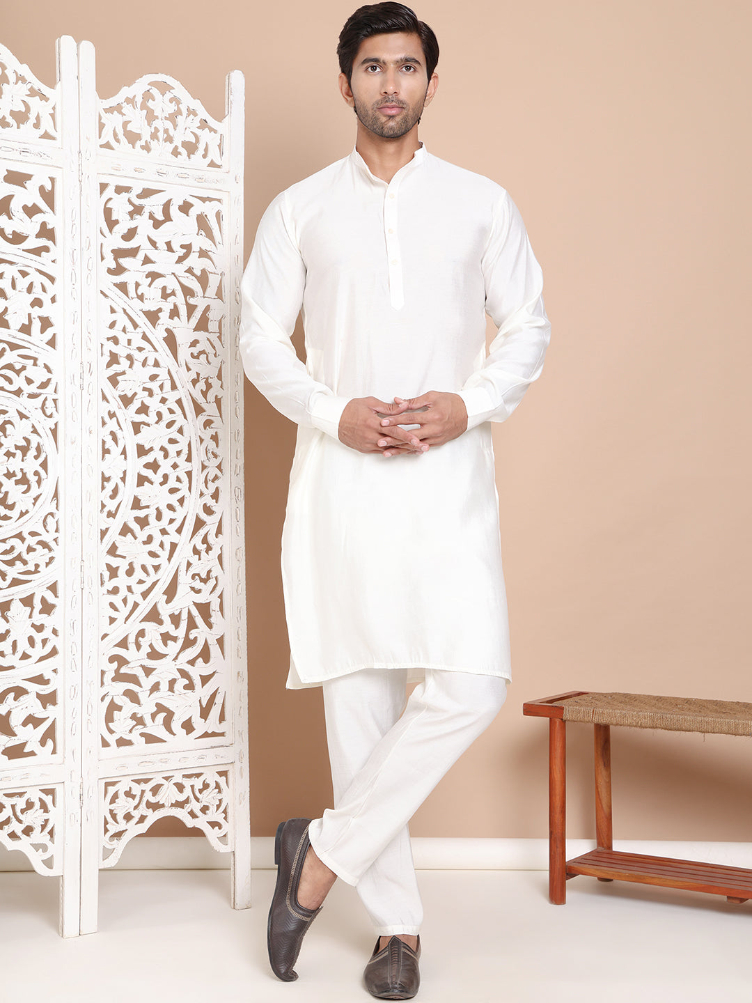 Men's Velvet Nehru Jacket With Solid Kurta Pyjama ( ANMKPWC 592W 7017Purple )