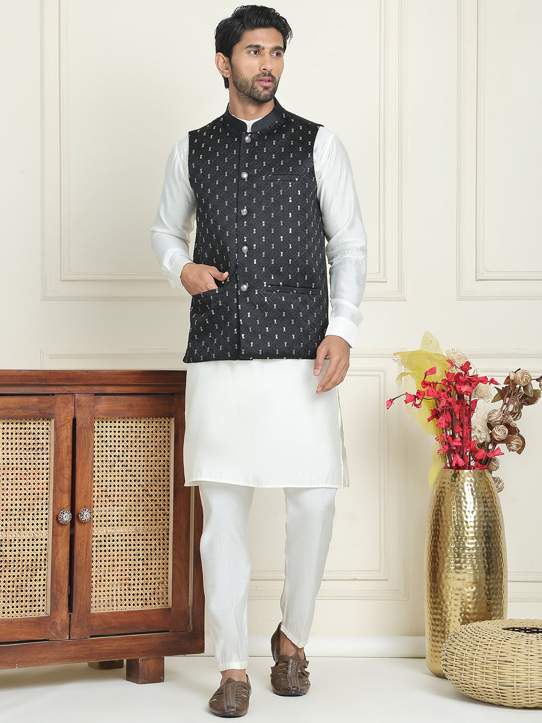 Embroidered Nehru Jacket With Solid Kurta Pyjama ( AANMKPWC 592W 7021Black  )