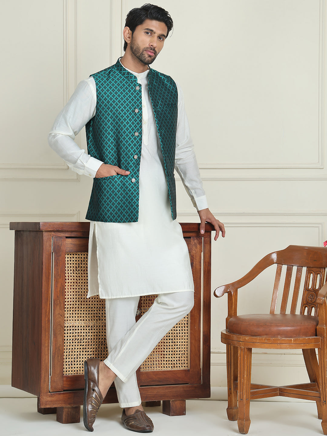 Men's Woven Design Nehru Jacket With Solid Kurta Pyjama ( ANMKPWC 592W 7023Green  )