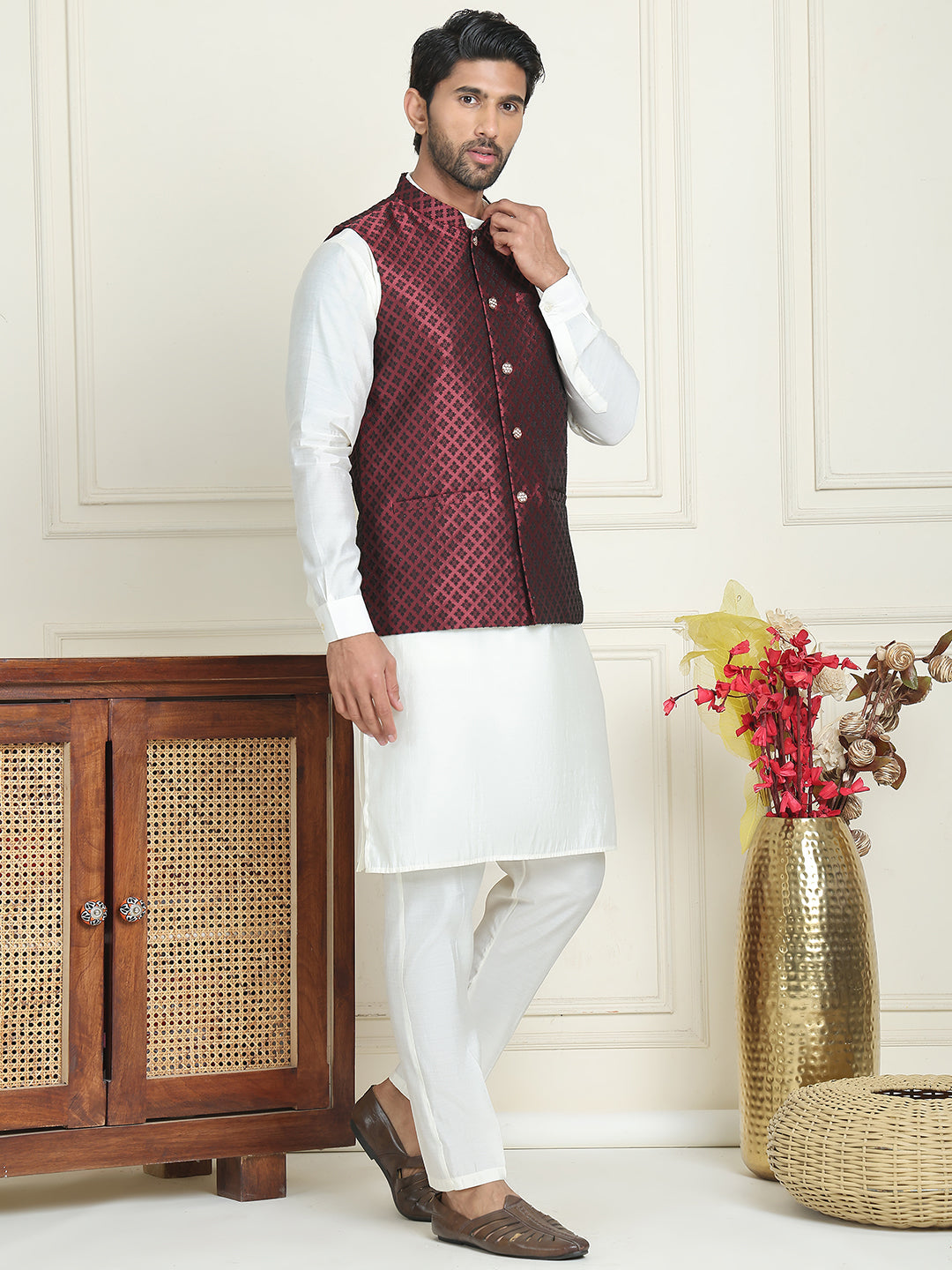 Men's Woven Design Nehru Jacket With Solid Kurta Pyjama ( ANMKPWC 592W 7023Maroon  )