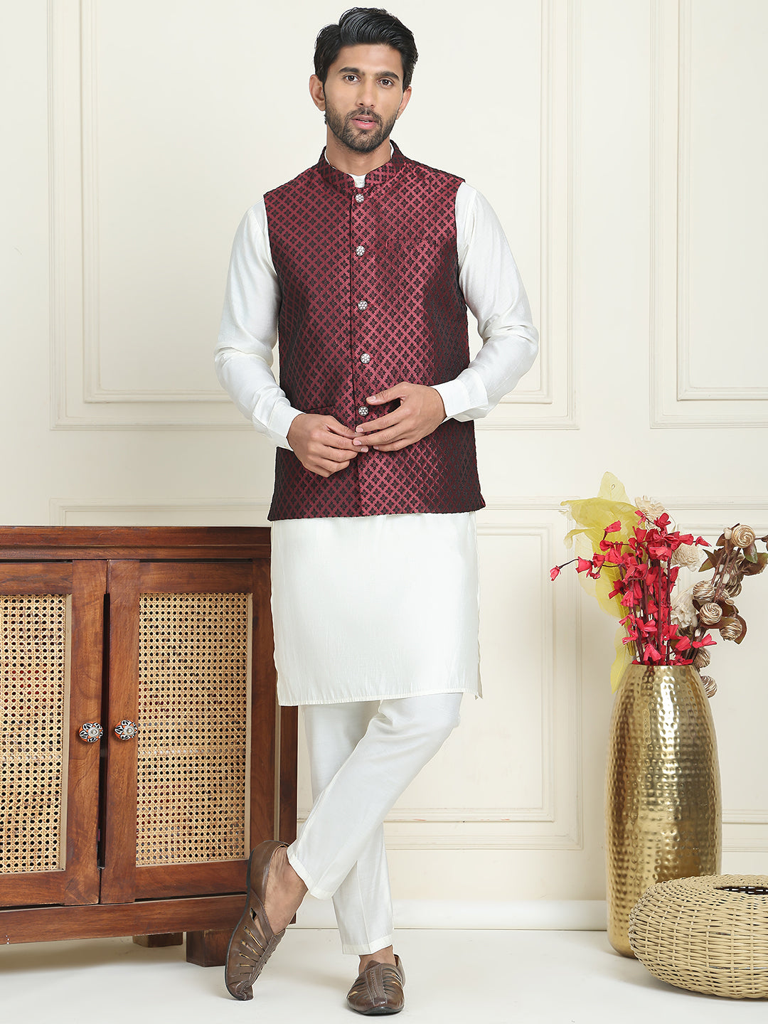 Men's Woven Design Nehru Jacket With Solid Kurta Pyjama ( ANMKPWC 592W 7023Maroon  )