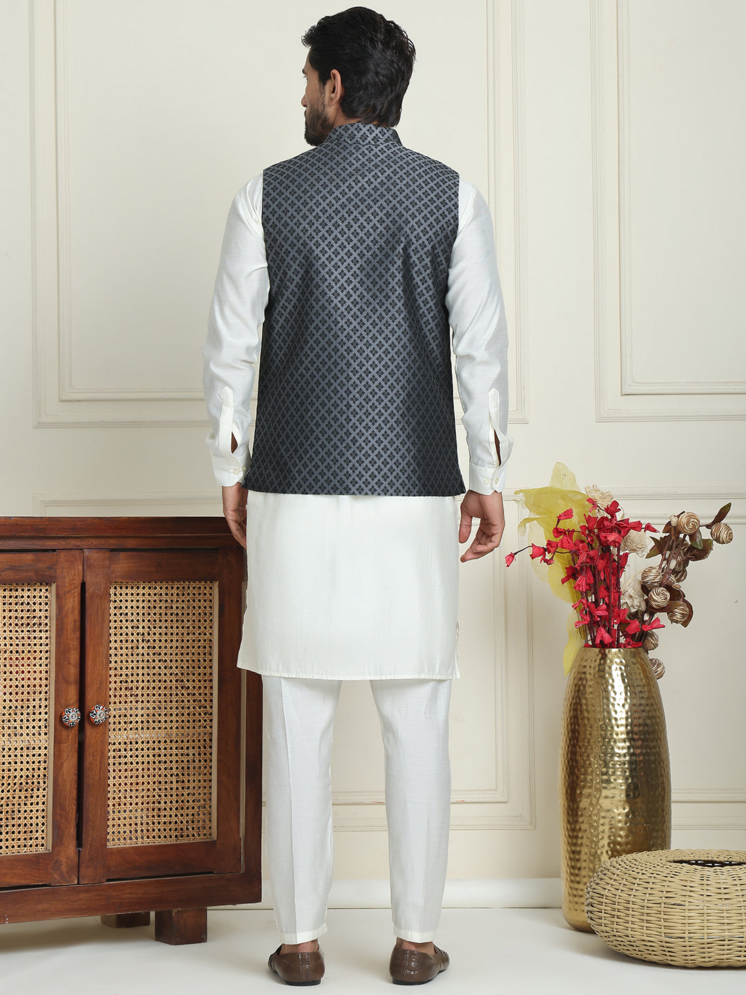 Men's Woven Design Nehru Jacket With Solid Kurta Pyjama ( ANMKPWC 592W 7023Silver )