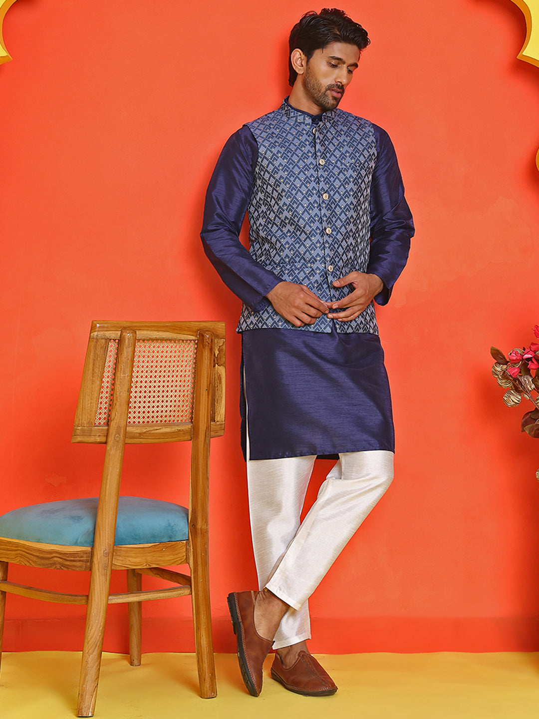 Men's Printed Nehru Jacket With Kurta Pyjama Set ( ANMKPWC 636N 7020Blue )