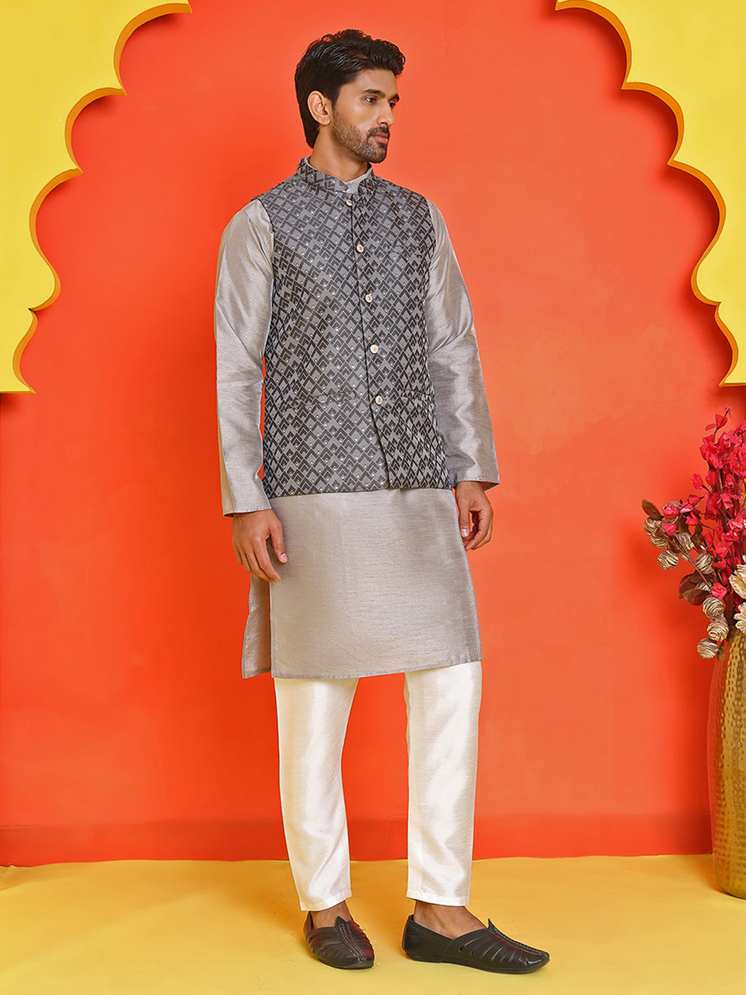 Men's Printed Nehru Jacket With Kurta Pyjama Set ( ANMKPWC 636S 7020Grey )