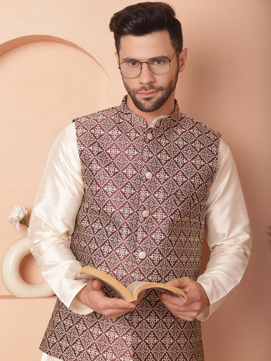 Woven Design Nehru Jacket With Solid Kurta Pyjama ( ANMKPWC 636W 7010Maroon )