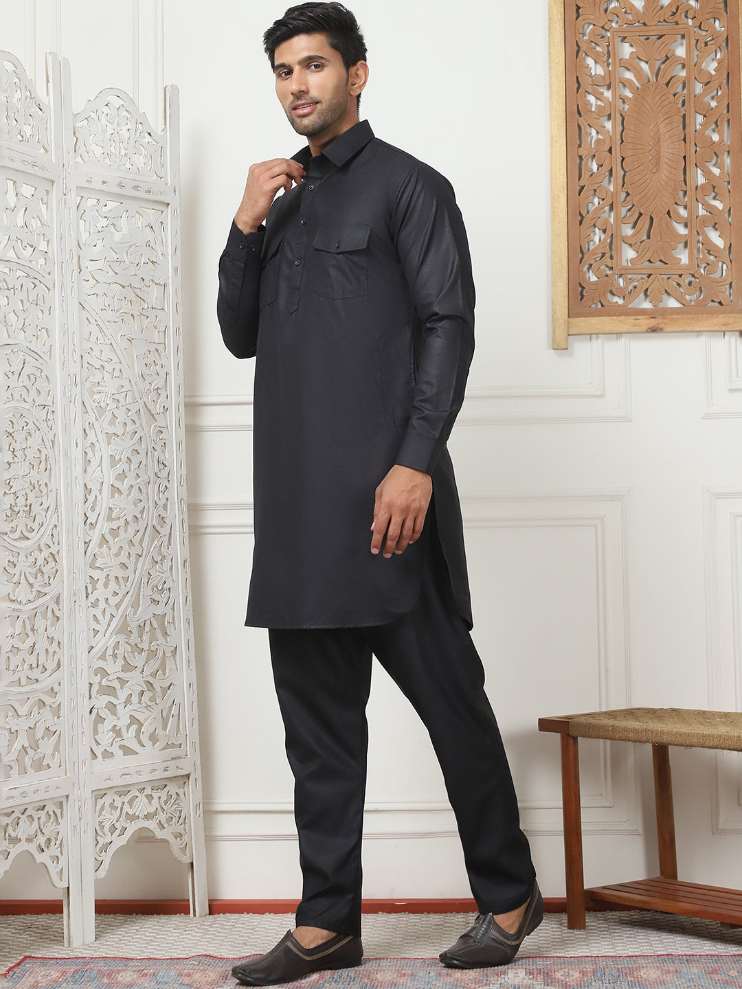 Men's Solid Pathani Kurta with Pyjama ( ANMKP 189Black )