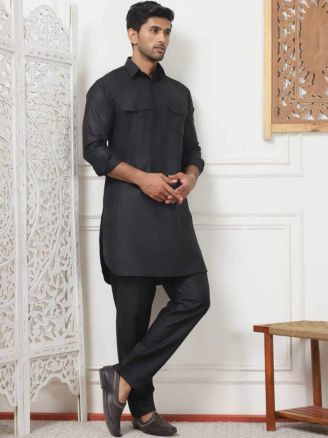Men's Solid Pathani Kurta with Pyjama ( ANMKP 189Black )