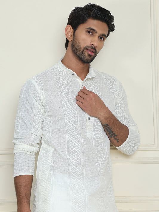 Embroidered Pure Cotton Straight Kurtas For Men ( RANMKO 227White )