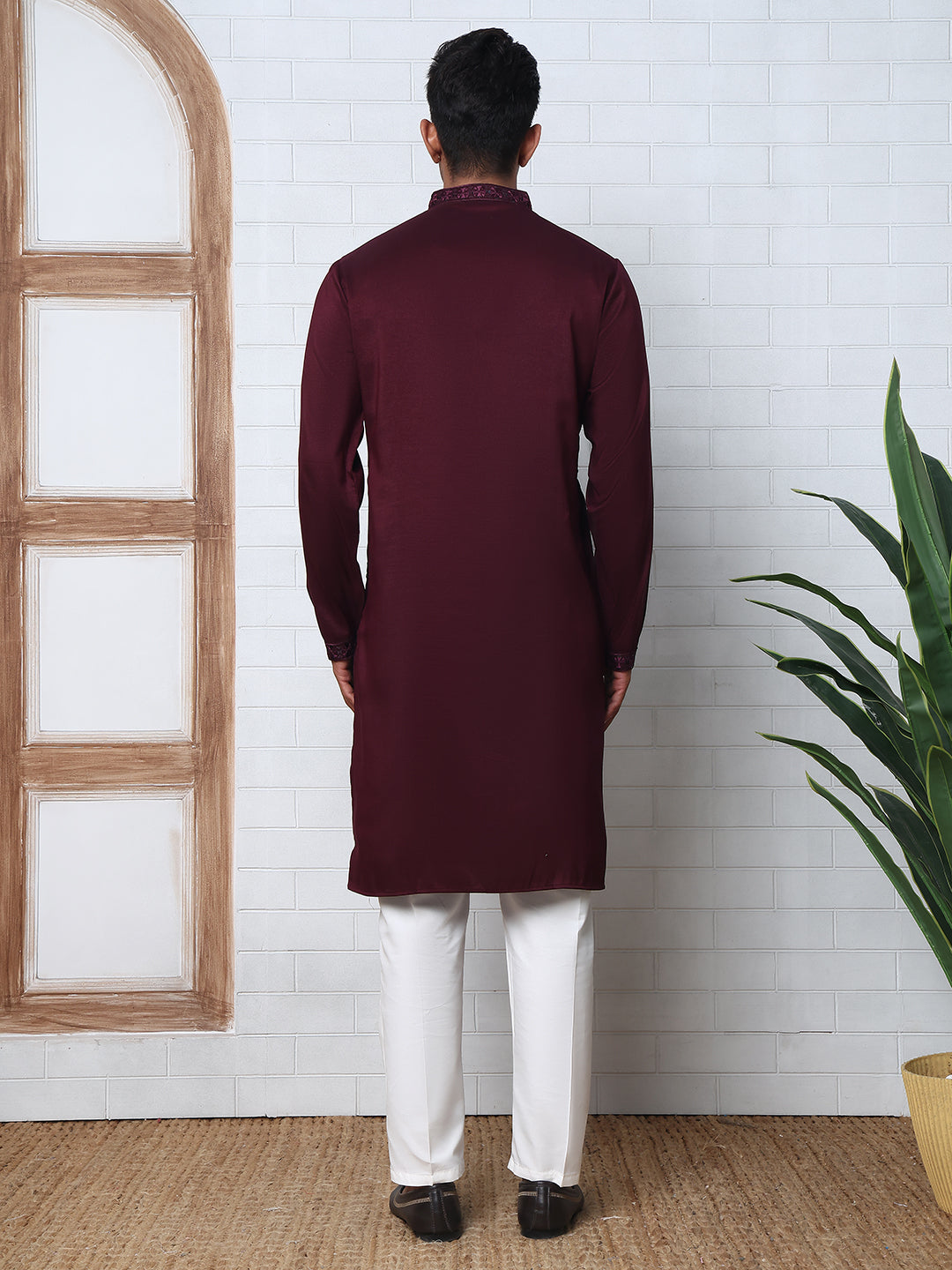 Men Silk Blend Festive Embroidered Kurta Set ( ANMKP W 286Maroon )