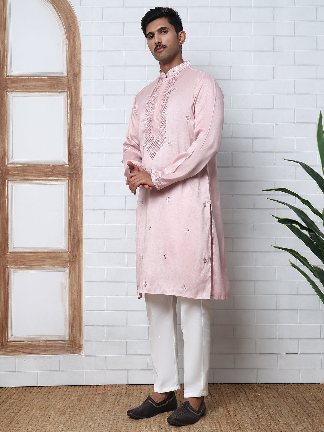 Men Silk Blend Festive Embroidered Kurta Set ( ANMKP W 286Peach )