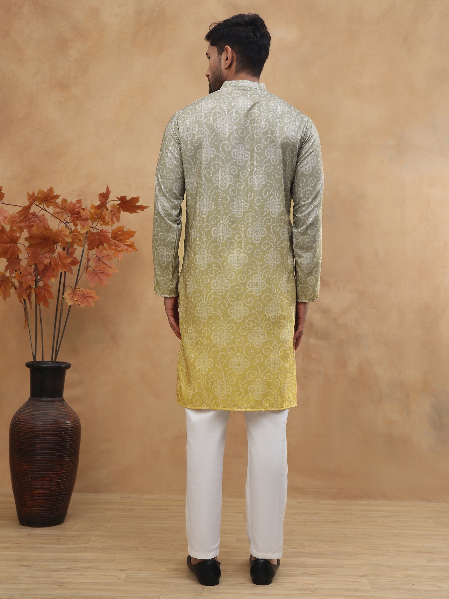 Bandhani Print Thread-Work Kurta Pyjama Set ( ANMKP W 291Pista )