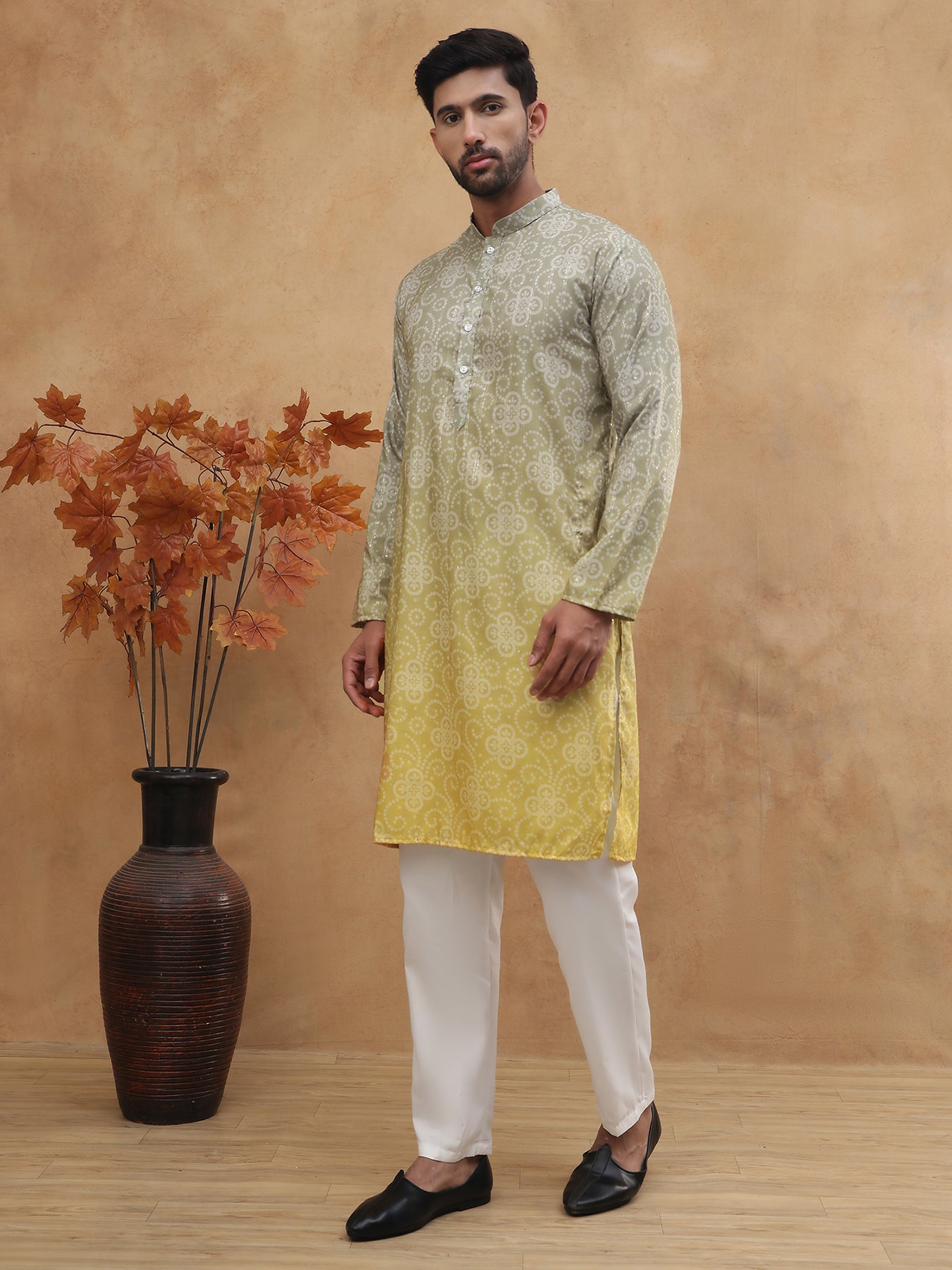 Bandhani Print Thread-Work Kurta Pyjama Set ( ANMKP W 291Pista )