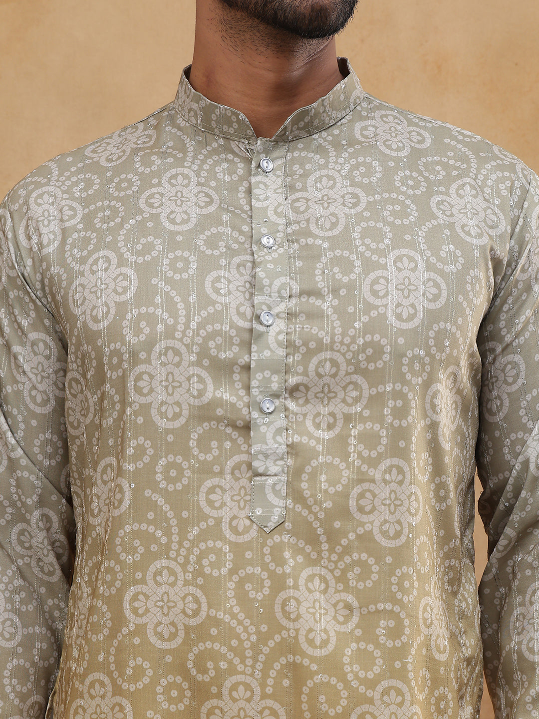 Bandhani Print Thread-Work Kurta Pyjama Set ( ANMKP W 291Pista )