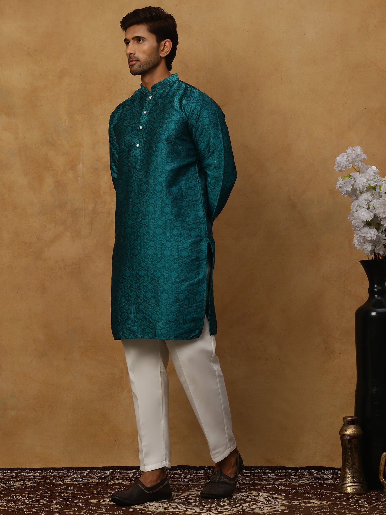 Men Silk Blend Ethnic Kurta Pyjama Set ( ANMKP W 303Green )