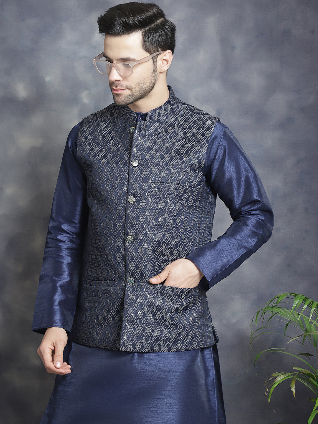 Silver Embroidered Nehru Jacket ( ANMWC 7007Silver ) [RT] [ F3 ]