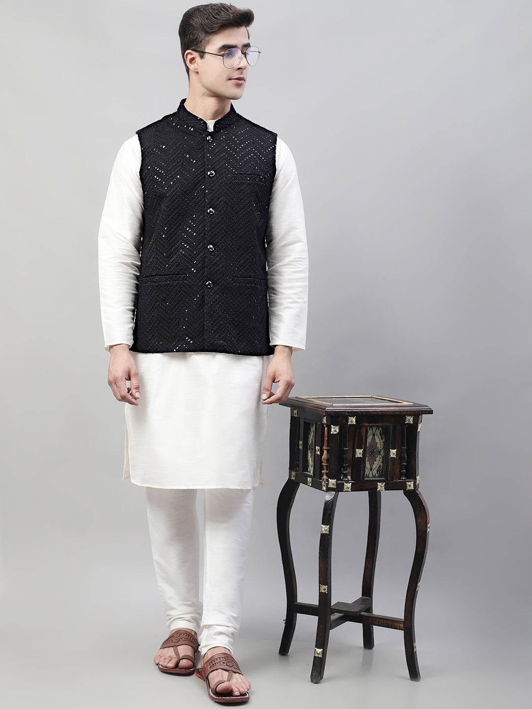 Men Sequins Embroidered Rayon Nehru Jacket