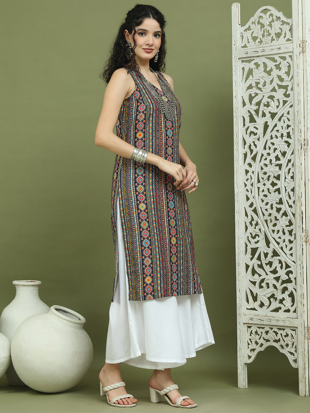 Foil Printed Rayon Kurta ( JOK 1574 Navy )