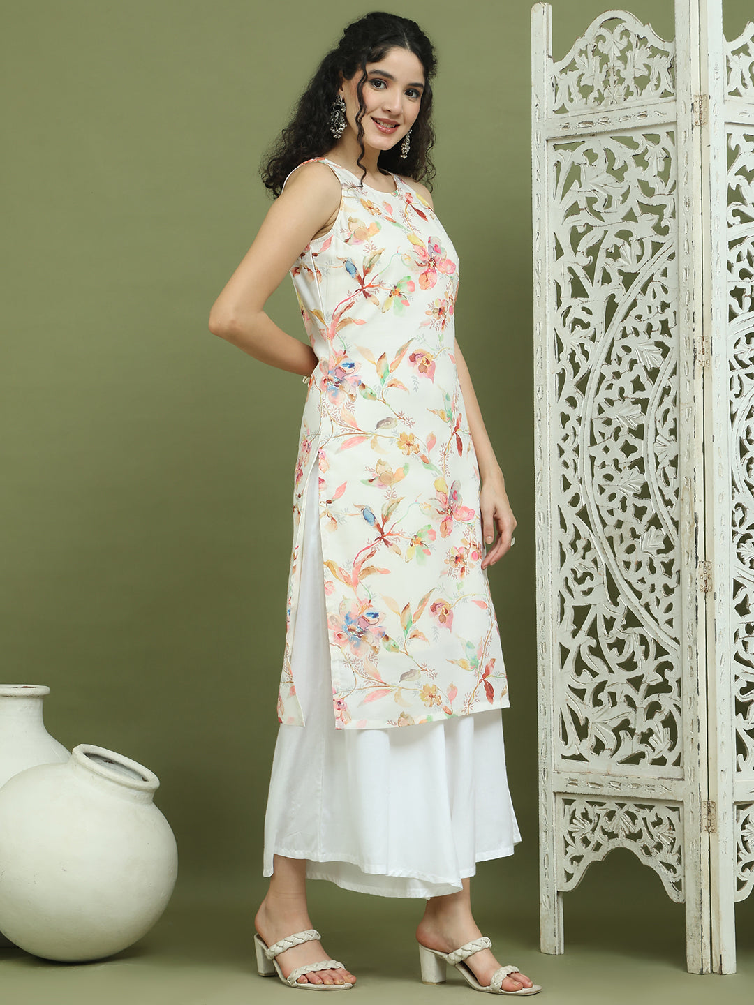 Printed Rayon Kurta Palazzo Set ( JOKPL 2137W 1580 White )