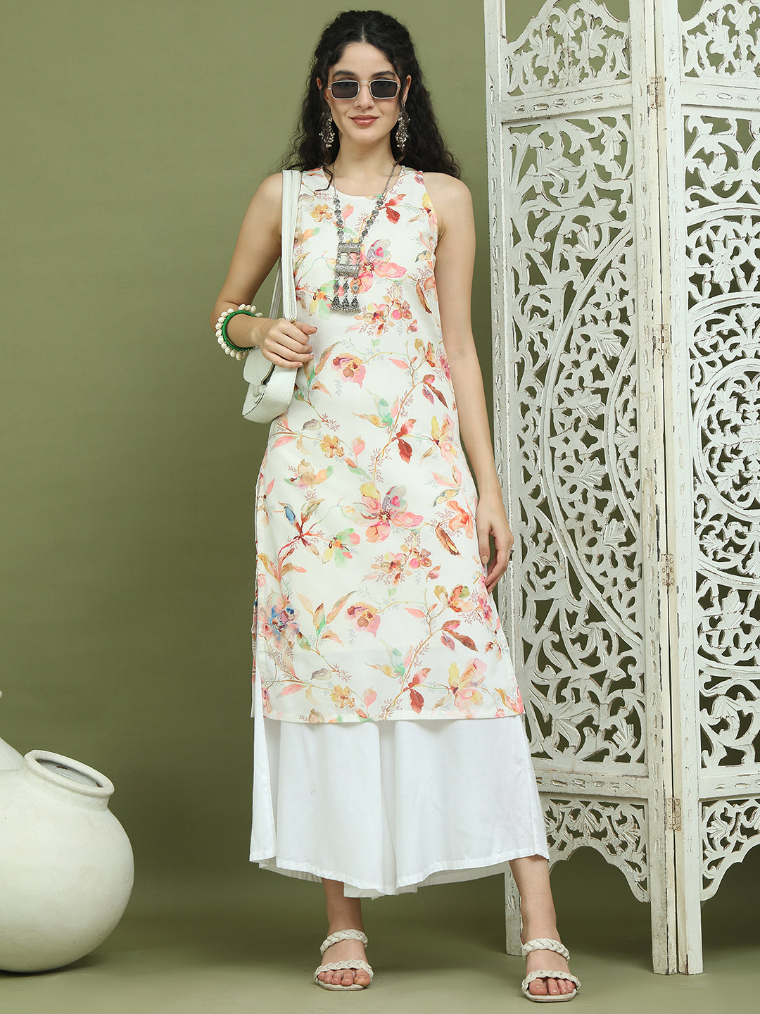 Printed Rayon Kurta Palazzo Set ( JOKPL 2137W 1580 White )