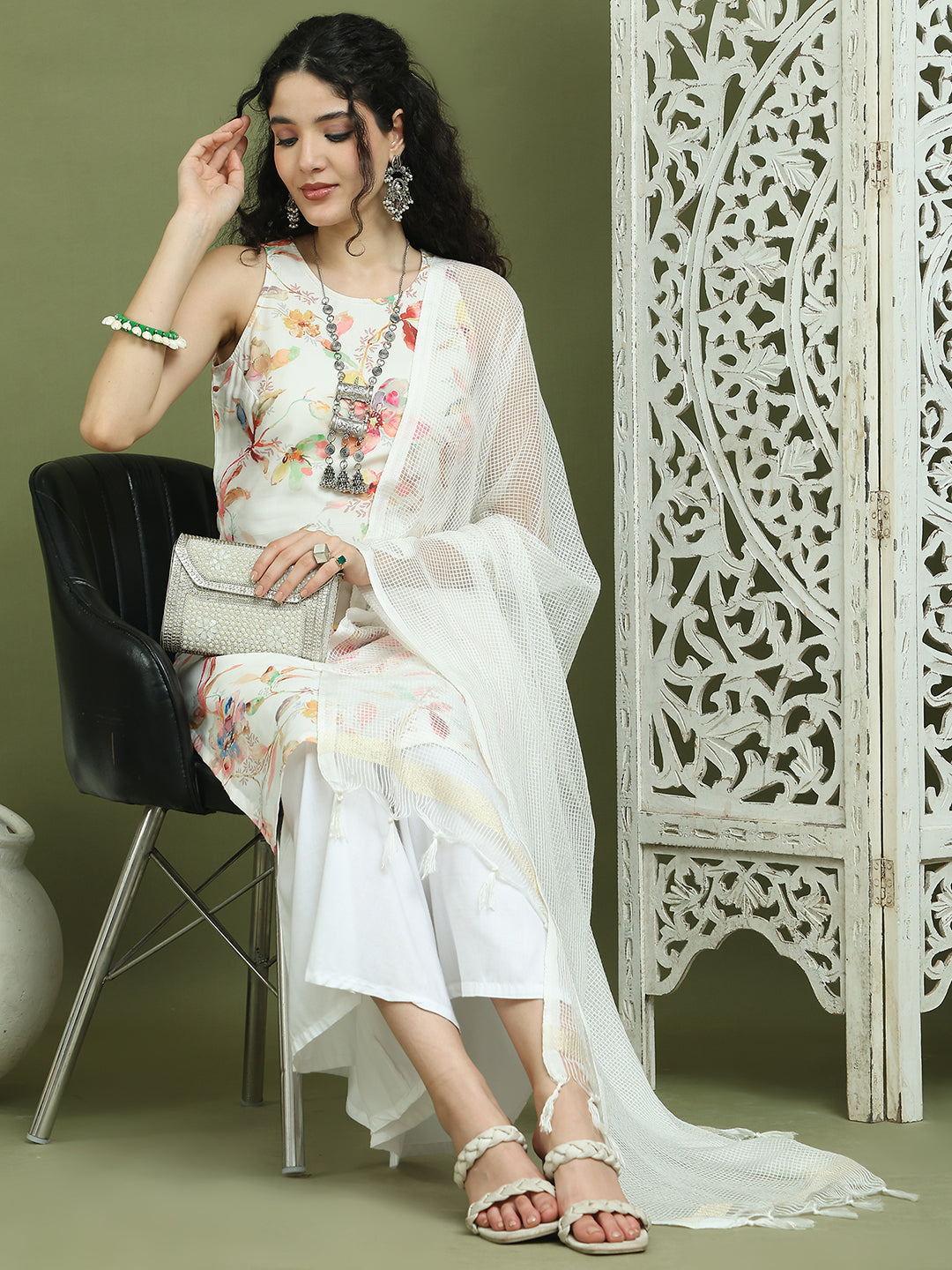 Printed Rayon Kurta Palazzo & Dupatta ( JOKPL 2137W D31W 1580 White )