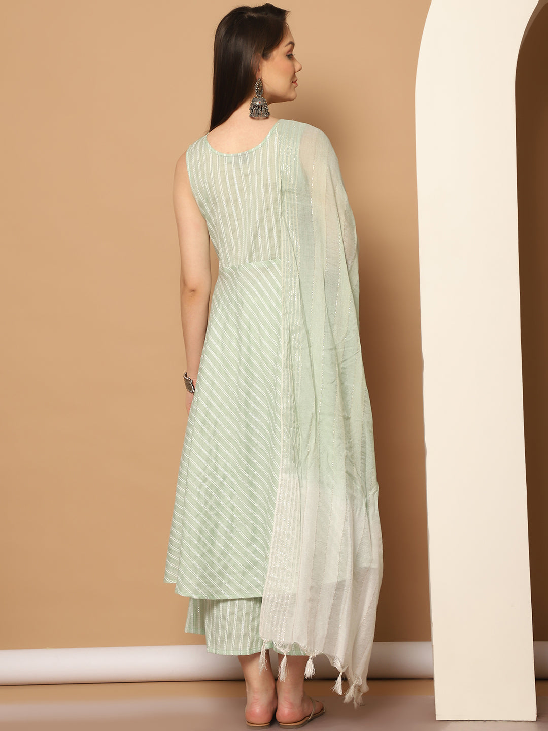 Women Green Woven Design Flared Kurta with Palazzos & With Dupatta ( JOKPL D59G 1553 Green )