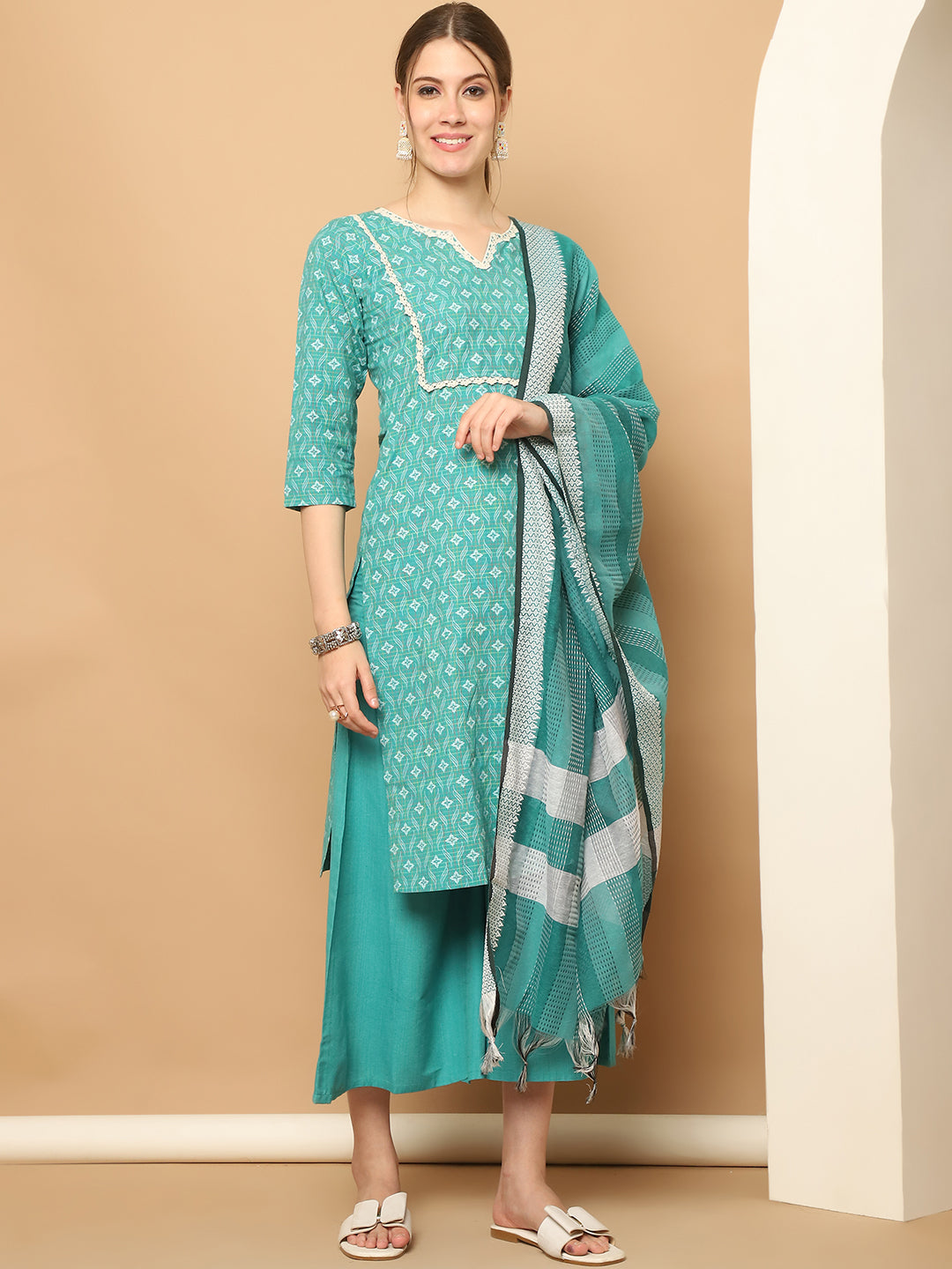 Printed green kurta with lace work, pallazos dupatta set ( JOKPL D61RA 1562 Rama )