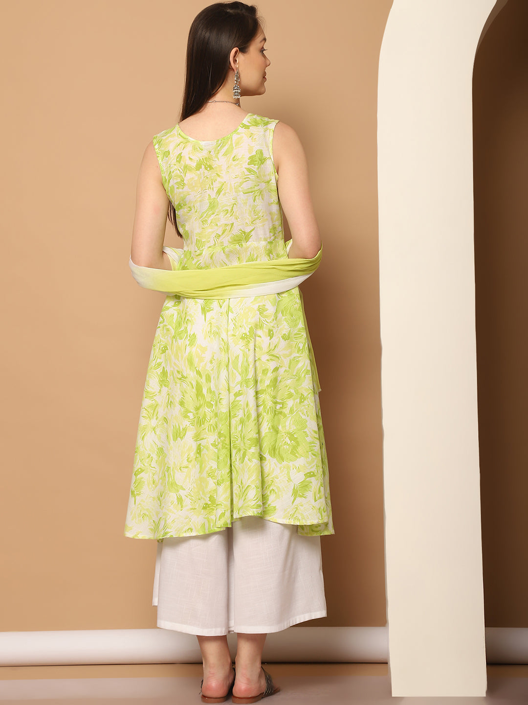 Women Green Printed Kurta with Palazzos & With Ombre Dupatta ( JOKPL D62Pi 1557 Pista )