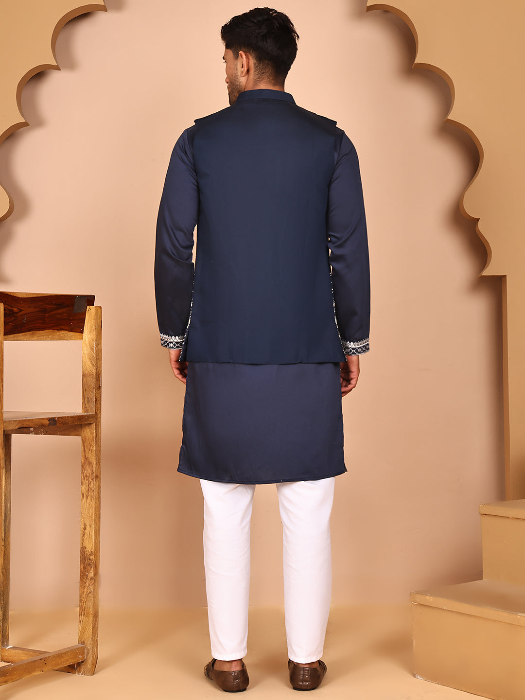 Classic Magenta Kurta Pyjama With Embroidered Waistcoat ( JOKPWCS 5262 Navy ) [FF] [N-9-11]