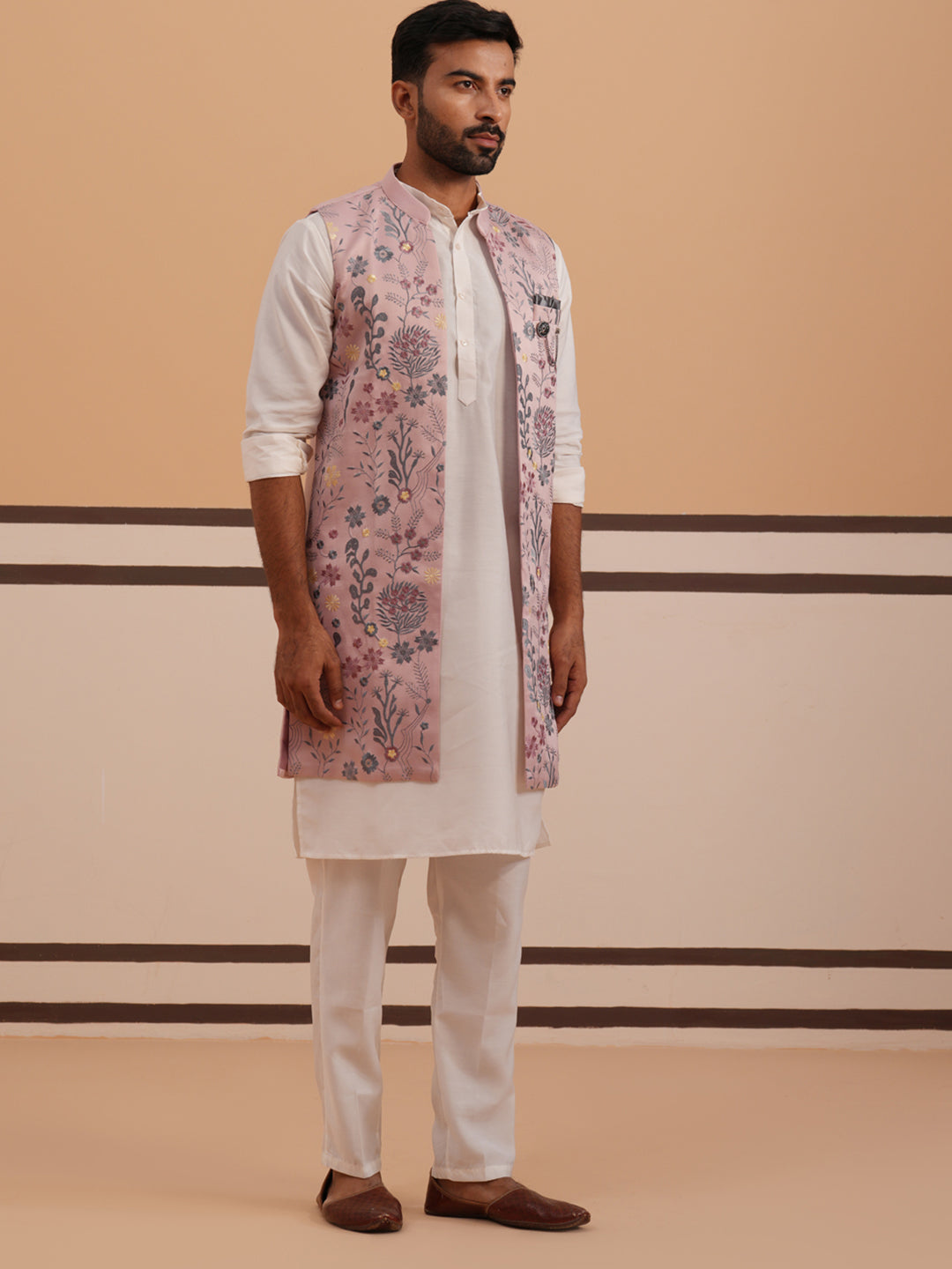 Festive Floral Embroidered Shrug Kurta Set ( JOKPWCS 592W 4143 W 4143Peach )
