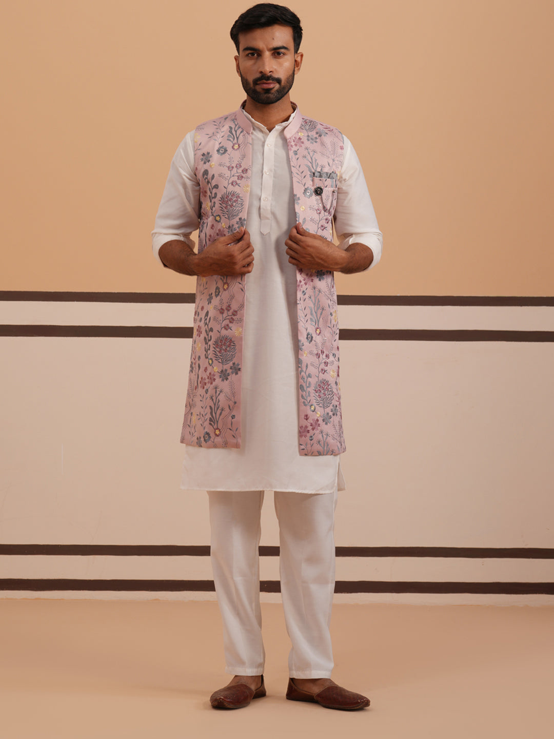 Festive Floral Embroidered Shrug Kurta Set ( JOKPWCS 592W 4143 W 4143Peach )