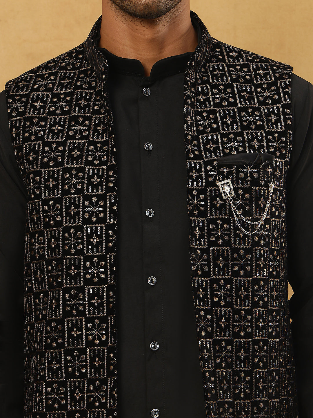Men Solid Kurta Pyjama with Velvet Waistcoat ( 65KPWC 5509B 4148Black )
