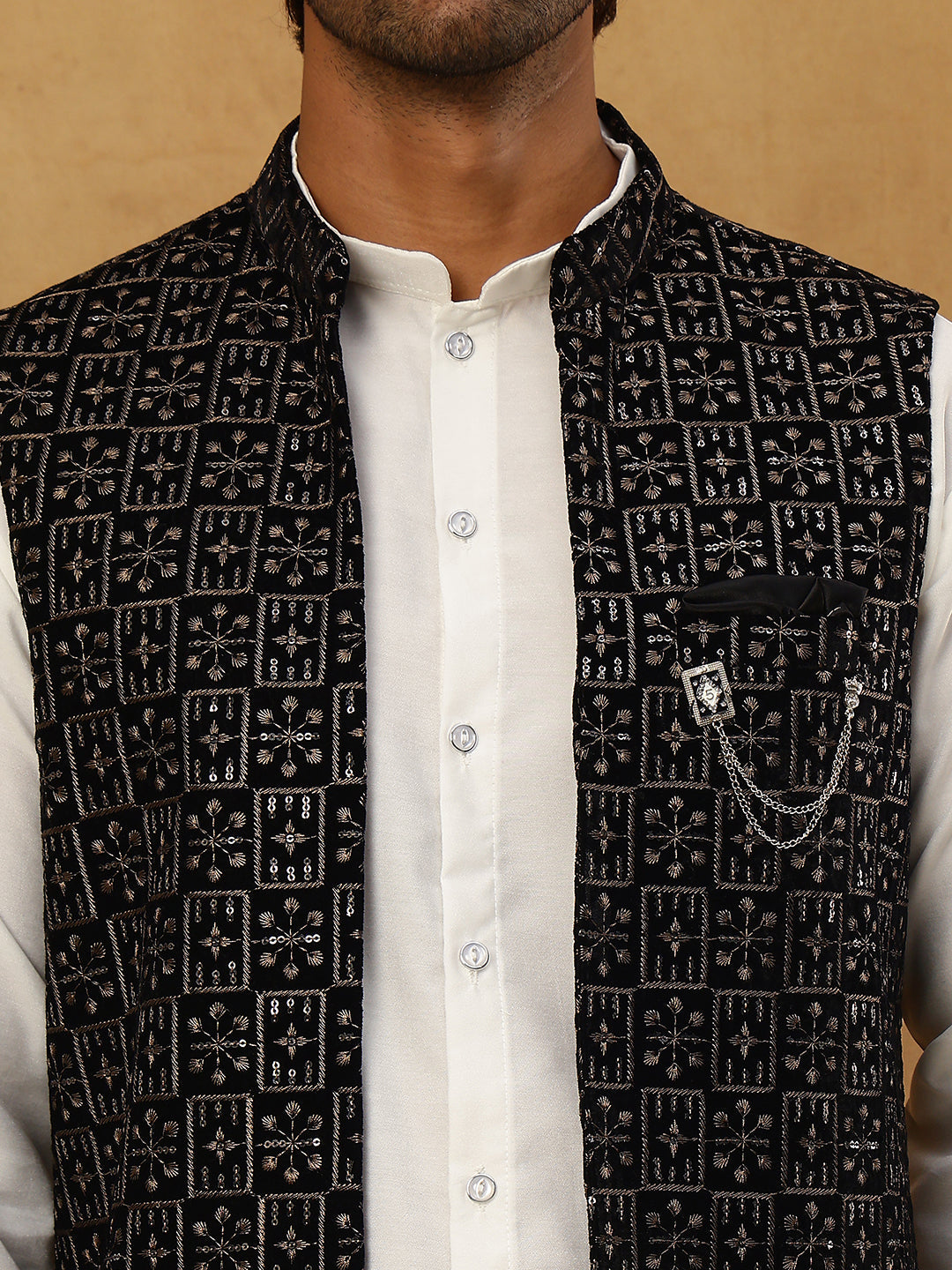 Men Solid Kurta Pyjama with Velvet Waistcoat ( 65KPWC 5509W 4148Black )