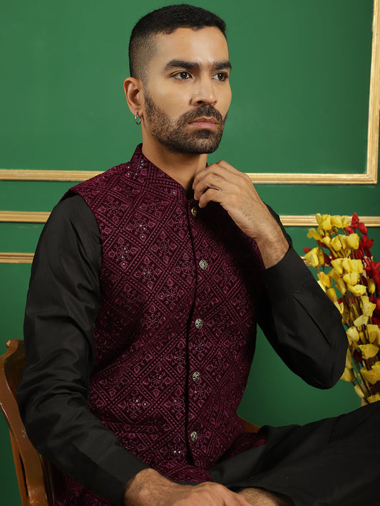 Men's Velvet Nehru Jacket With Solid Kurta Pyjama